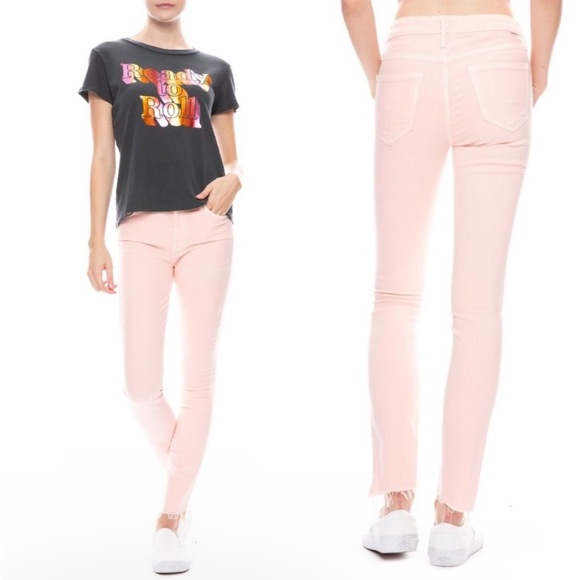 Mother The Looker Ankle Step Fray in So Far Gone (Pink) - Picture 3 of 9